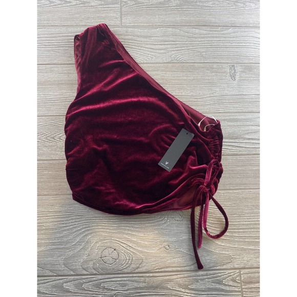 Lulus Tops - Lulu's VELVET ONE SHOULDER CROP TOP WOMENS SIZE Large Side Cinch Zipper NWT